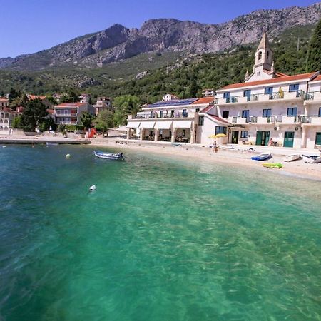 Vila Pinet Appartement Brist Buitenkant foto