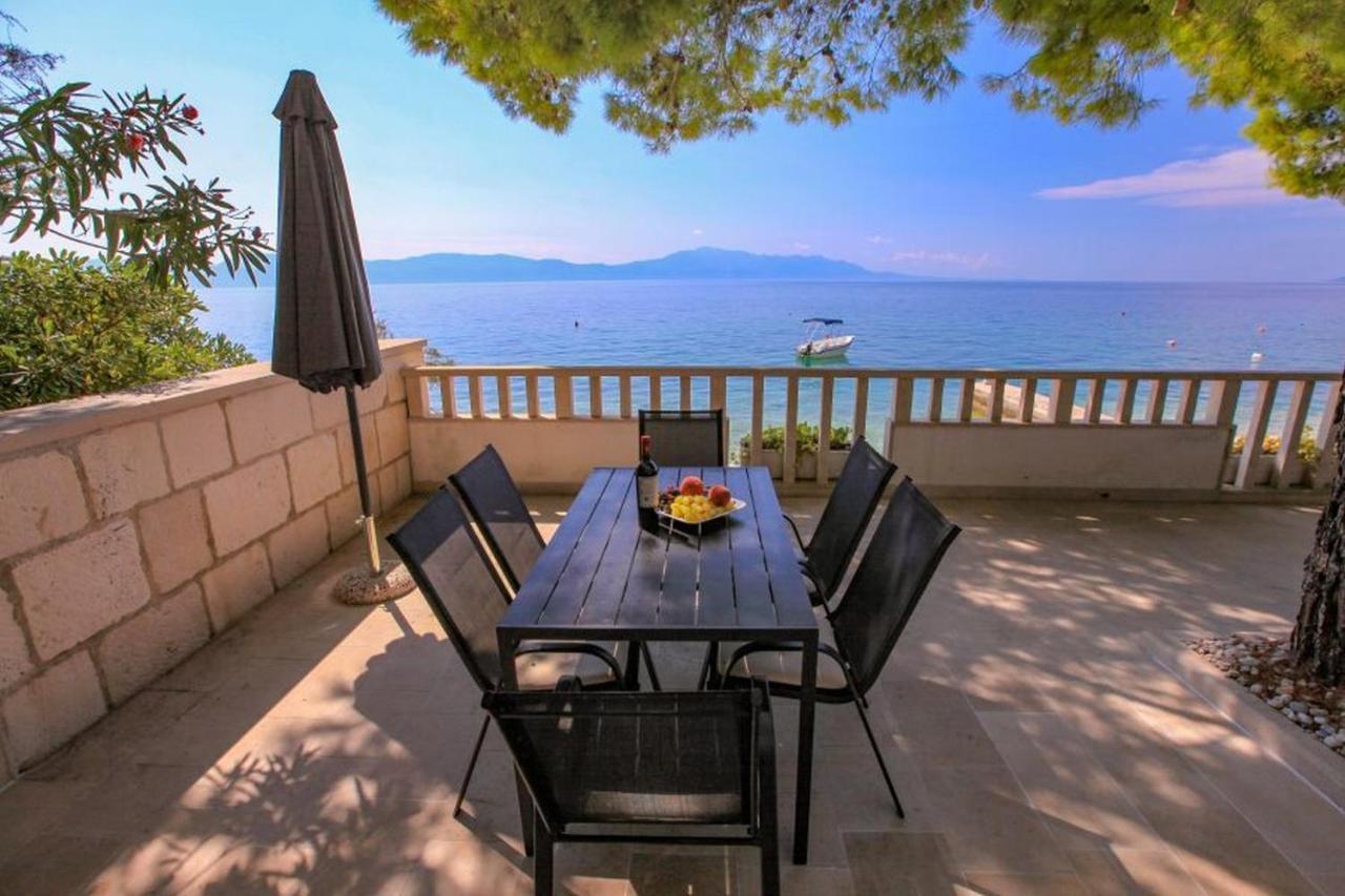 Vila Pinet Appartement Brist Buitenkant foto