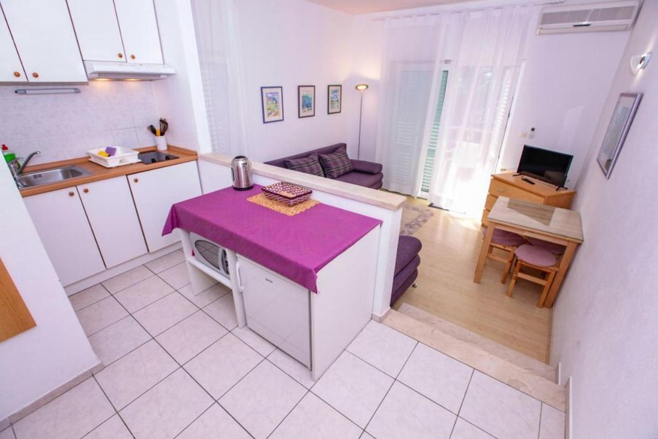 Vila Pinet Appartement Brist Buitenkant foto